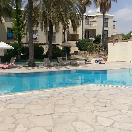 Aparthotel Panareti