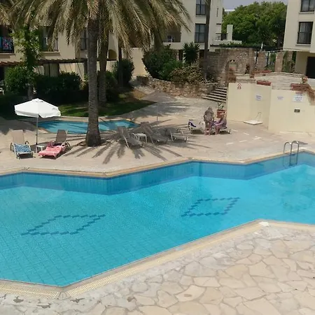 Panareti Aparthotel
