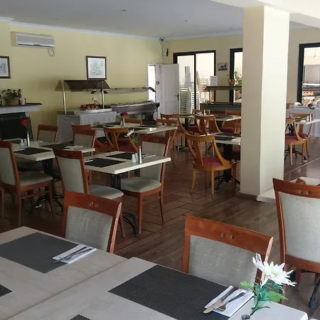 Panareti Aparthotel 3*