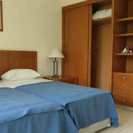 Aparthotel Panareti 3*