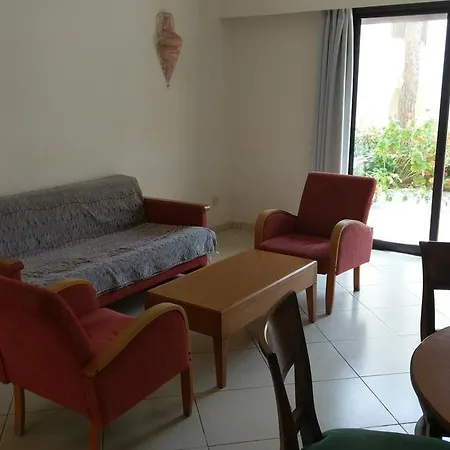 Aparthotel Panareti