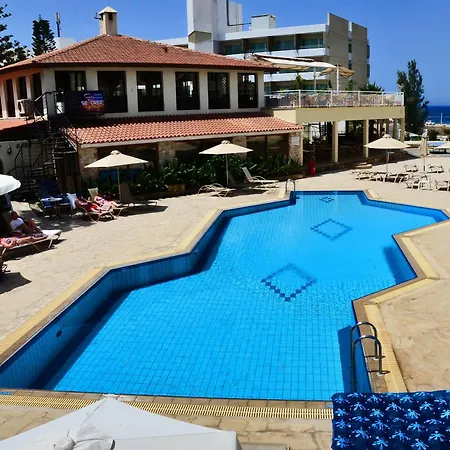 Aparthotel Panareti 3*
