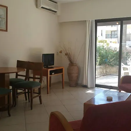 Panareti 3* Paphos